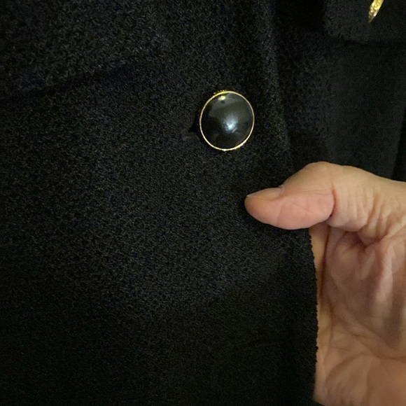 St John’s Collection black blazer w gold/blk buttons - Picture 7 of 10